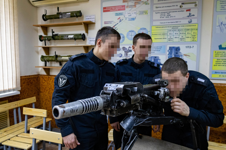 С 11 по 12 марта 2025 года в военном институте состоялся круглый стол