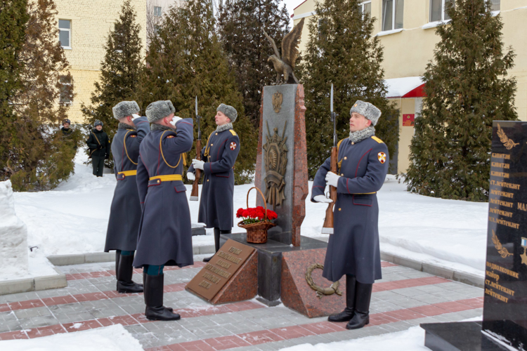 26 февраля 2025 года в военном институте проведена церемония вручения стипендии имени Героя Российской Федерации генерал-полковника Анатолия Романова