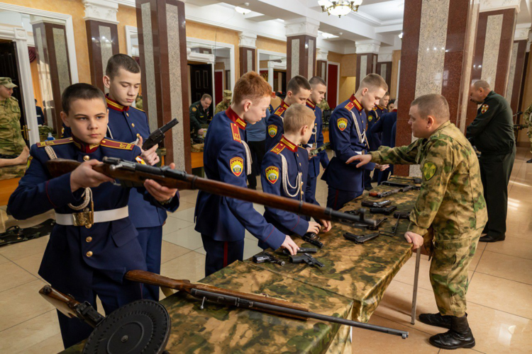 С 28 по 31 марта 2025 года военный институт посетили кадеты Московского и Пермского президентских кадетских училищ