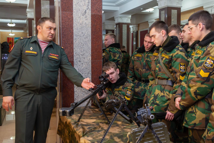 25 марта 2025 года в военном институте проведен день открытых дверей