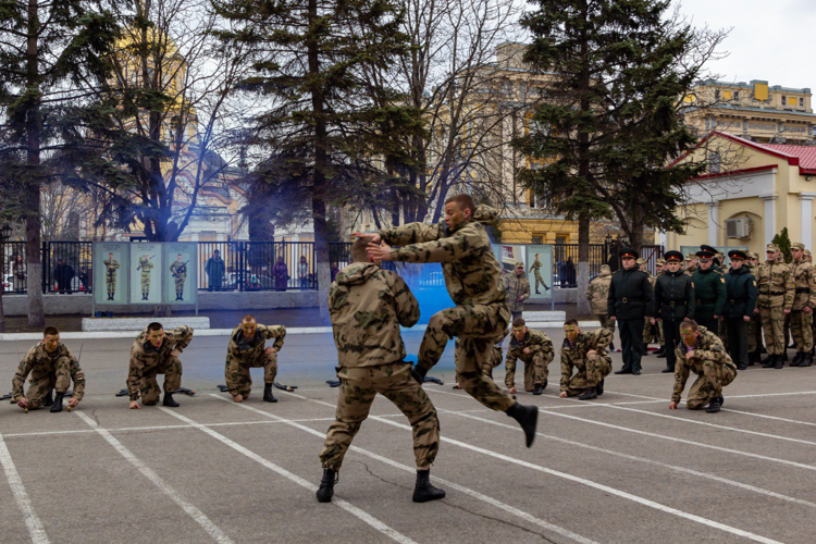 27 марта 2025 года в военном институте проведены торжественные мероприятия, посвященные Дню войск национальной гвардии  Российской Федерации