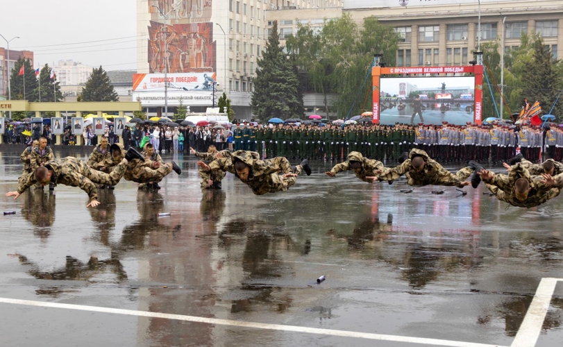8 мая 2025 года личный состав военного института приняли участие в торжественном параде