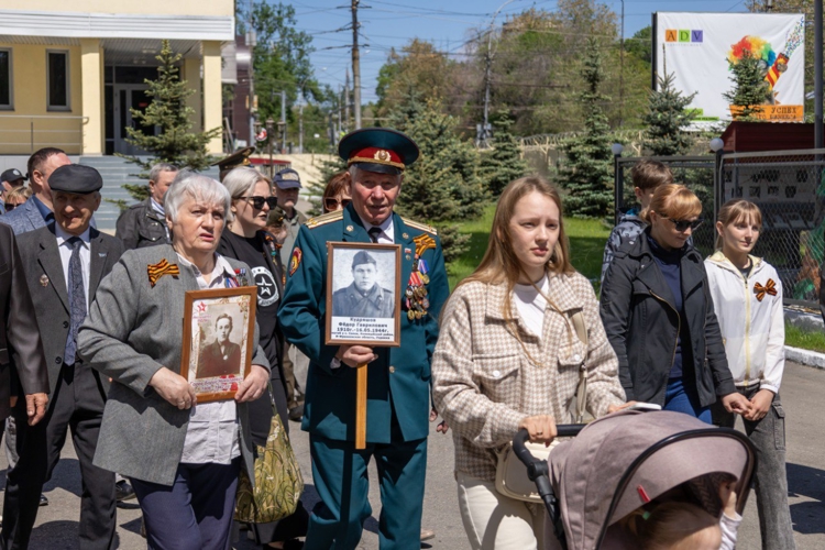 9 МАЯ 2025 ГОДА В ВОЕННОМ ИНСТИТУТЕ ПРОВЕДЕНО ШЕСТВИЕ «БЕССМЕРТНОГО ПОЛКА» 