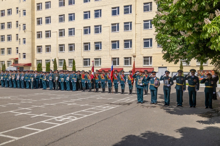 9 МАЯ 2025 ГОДА В ВОЕННОМ ИНСТИТУТЕ ПРОВЕДЕНО ШЕСТВИЕ «БЕССМЕРТНОГО ПОЛКА» 