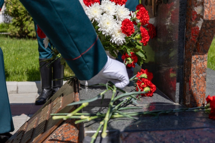 9 МАЯ 2025 ГОДА В ВОЕННОМ ИНСТИТУТЕ ПРОВЕДЕНО ШЕСТВИЕ «БЕССМЕРТНОГО ПОЛКА» 