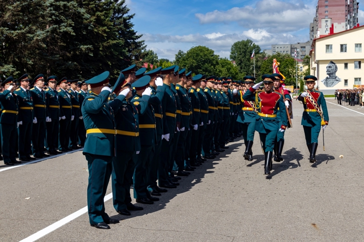 28 июня 2025 года в военном институте состоялся выпуск молодых офицеров