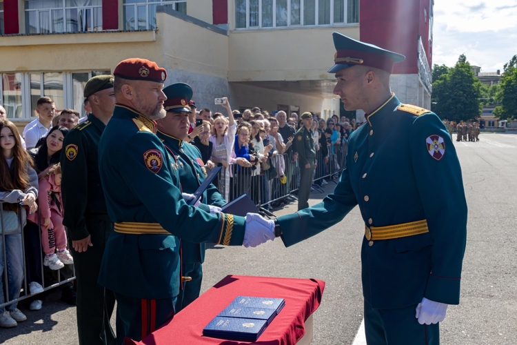 28 июня 2025 года в военном институте состоялся выпуск молодых офицеров