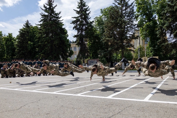 28 июня 2025 года в военном институте состоялся выпуск молодых офицеров