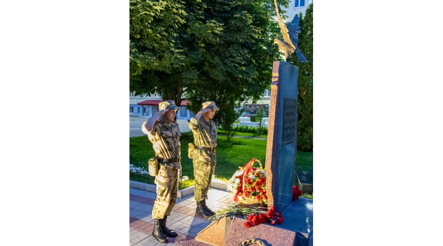 21 июня 2025 года в военном институте состоялась мемориальная акция «Свеча Памяти», посвященная Дню памяти и скорби