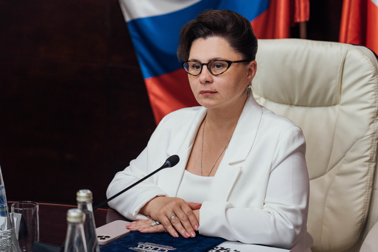 18 июня 2025 года военнослужащие военного института приняли участие в Саратовском юридическом форуме