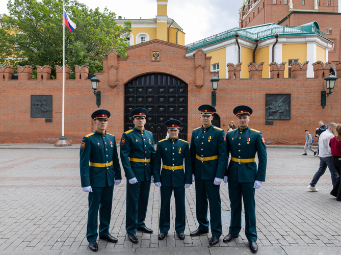 23 июня 2025 года лучшие выпускники военного института приняли участие в приеме Президента Российской Федерации