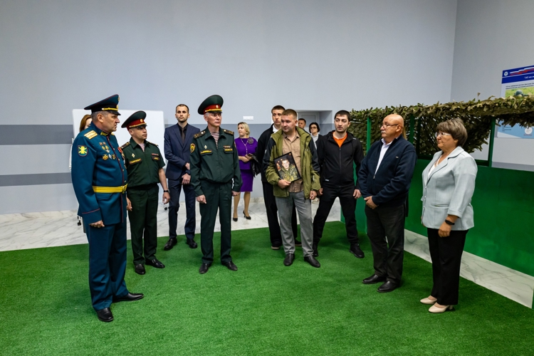 12 сентября 2025 года командование военного института приняло участие в открытии памятной доски