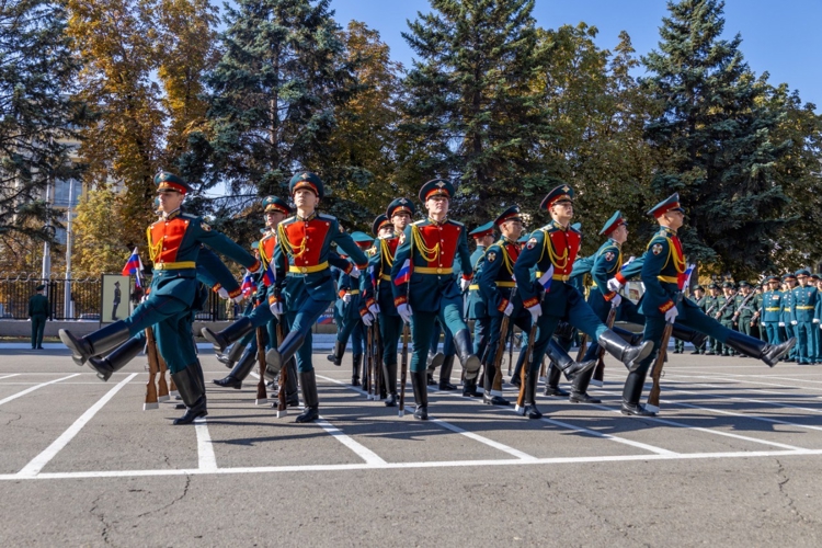 6 сентября 2025 года курсанты Саратовского военного ордена Жукова Краснознаменного института войск национальной гвардии приняли Военную присягу