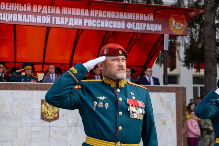 6 сентября 2025 года курсанты Саратовского военного ордена Жукова Краснознаменного института войск национальной гвардии приняли Военную присягу