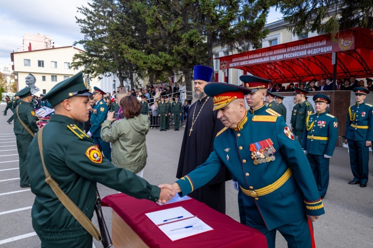 6 сентября 2025 года курсанты Саратовского военного ордена Жукова Краснознаменного института войск национальной гвардии приняли Военную присягу