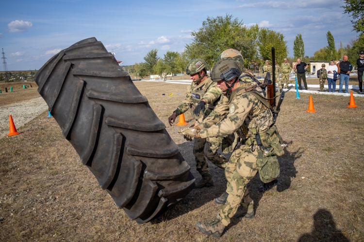 19 сентября 2025 года в военном институте состоялся открытый турнир по пауэртлону
