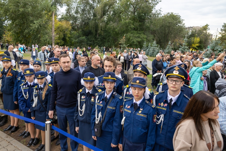 20 сентября 2025 года военнослужащие военного института приняли участие в «Покровских вечерах»