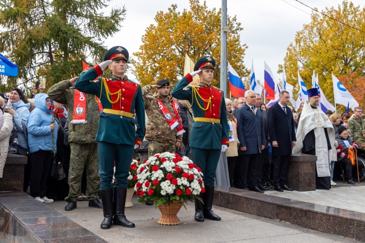 10 октября 2025 года личный состав военного института принял участие в церемонии занесения имен военных, погибших на специальной военной операции