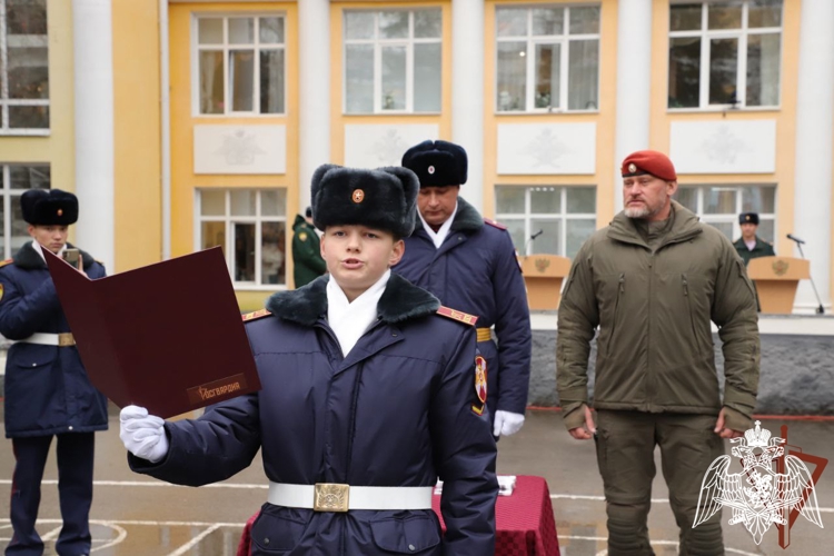 2 ноября 2025 года начальник военного института принял участие в торжественном принятии клятвы кадета