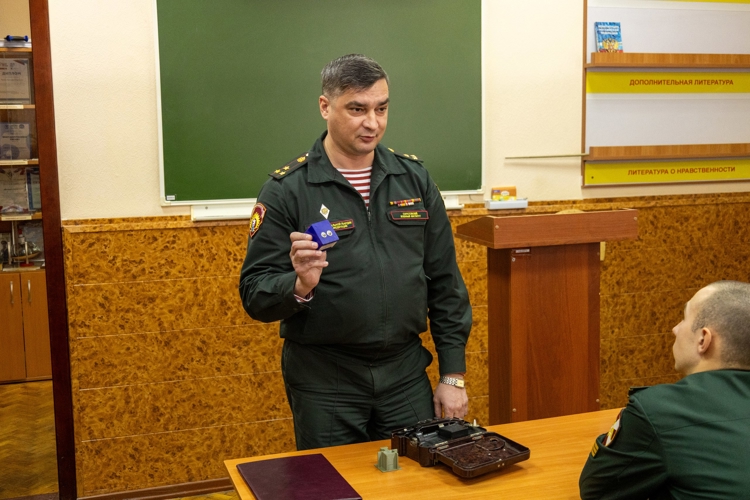 24 декабря 2025 года в военном институте прошло расширенное заседание комиссии по изобретательству и рационализаторству 