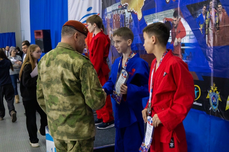 30 января 2026 года военнослужащие военного института приняли участие в соревнованиях по универсальному бою