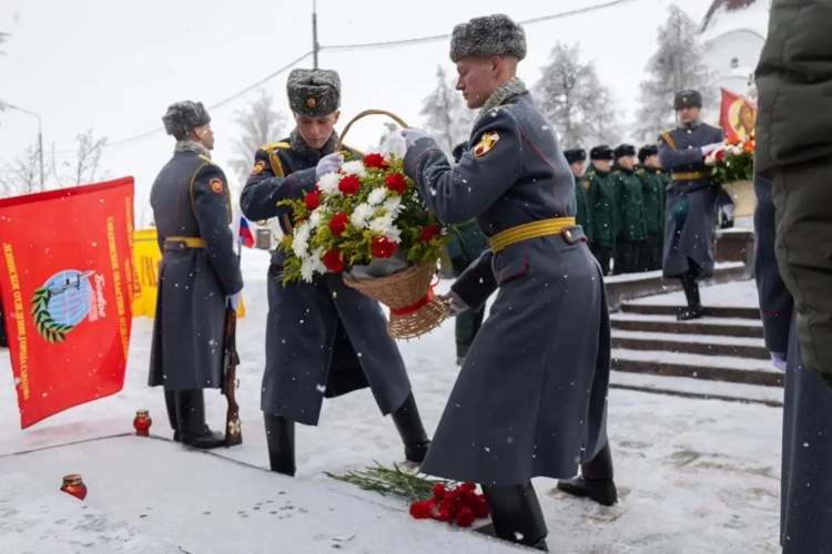 15 февраля 2026 года военнослужащие военного института почтили память воинов-интернационалистов