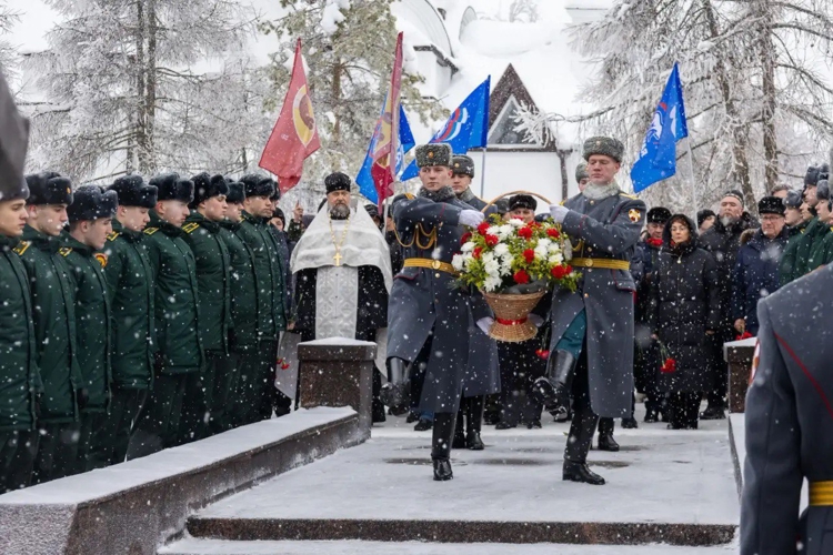 15 февраля 2026 года военнослужащие военного института почтили память воинов-интернационалистов