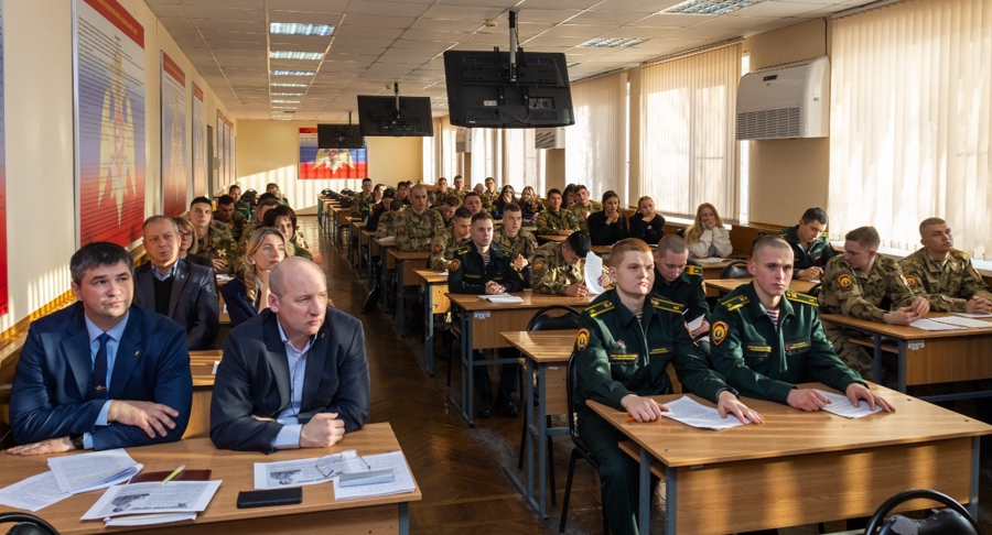 27 января 2026 года в военном институте состоялась межвузовская конференция