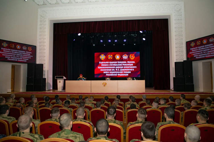 12 февраля 2026 года начальник военного института провел беседу с военнослужащими по призыву в ОДОН им. Ф.З. Дзержинского