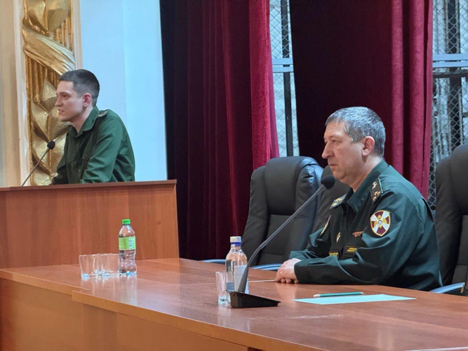 13 февраля 2026 года в военном институте проведено военно- политическое информирование