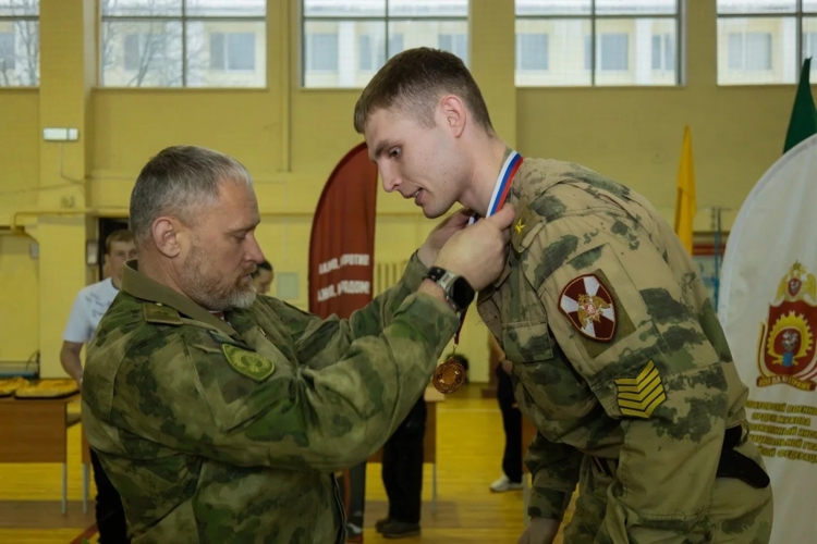 7 февраля 2026 года в военном институте прошел чемпионат по военно-прикладному спорту