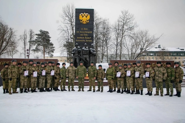 Завершилась стажировка курсантов военного института
