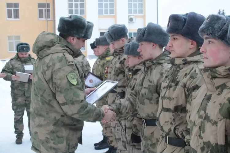 Завершилась стажировка курсантов военного института