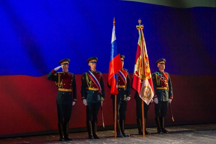 25 марта 2026 года военнослужащие военного института приняли участие в торжественном концерте