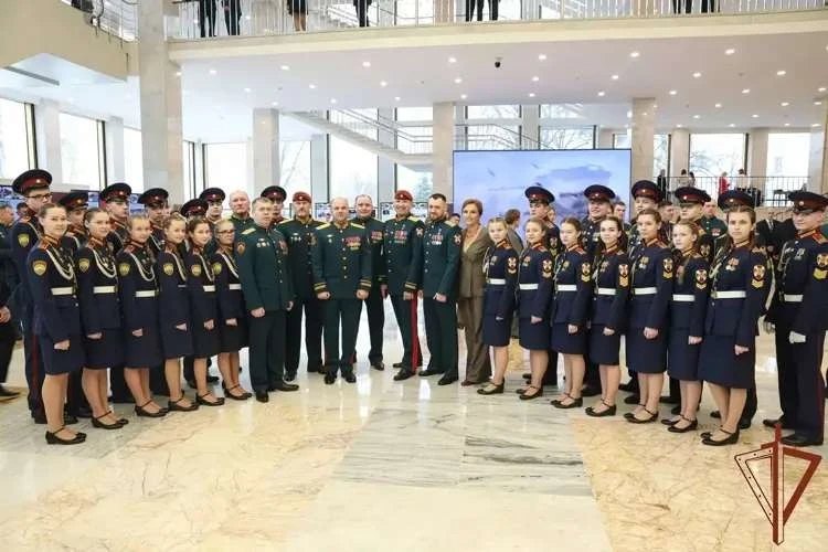 27 марта 2026 года военнослужащие военного института приняли участие в торжественном мероприятии в Кремлевском Дворце