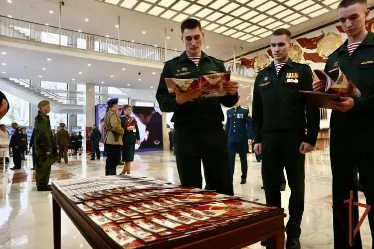 27 марта 2026 года военнослужащие военного института приняли участие в торжественном мероприятии в Кремлевском Дворце