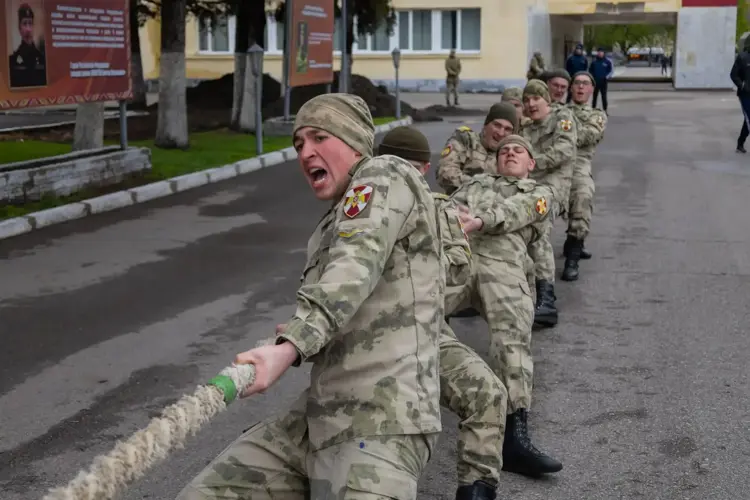 1 мая 2026 года в военном институте проведен спортивный праздник