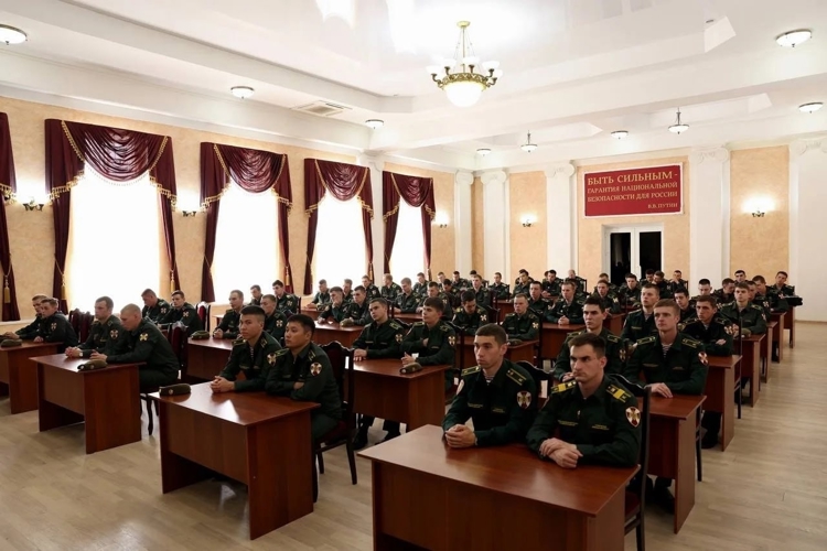 21 июня 2026 года в военном институте проведена лекция Российского общества «Знание»  
