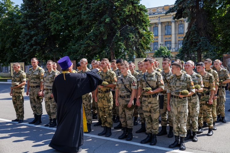 28 июля 2026 года в военном институте организована беседа и праздничный молебен  