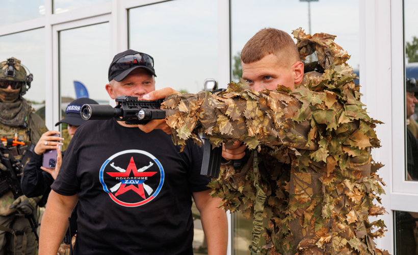 23 июля 2026 года военнослужащие военного института приняли участие в открытии стадиона ФК «Витязь» в городе Марксе ⚽️🏟️  