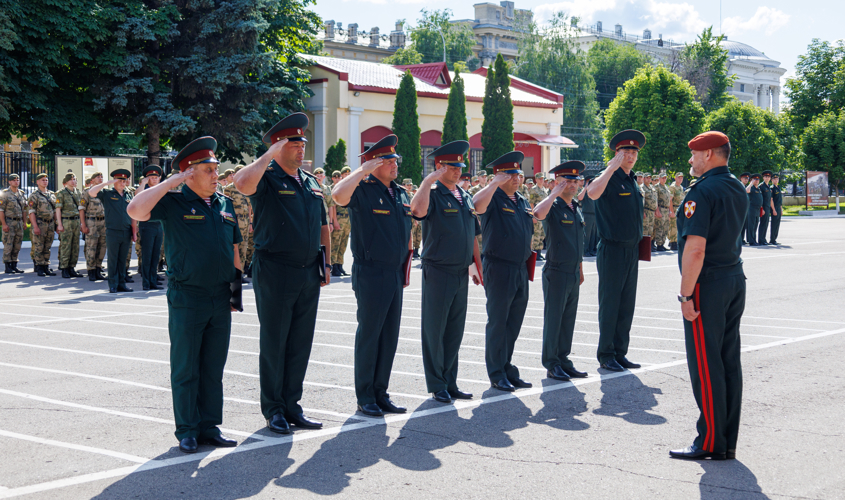 6 июля 2026 года в военном институте проведена вечерняя поверка 