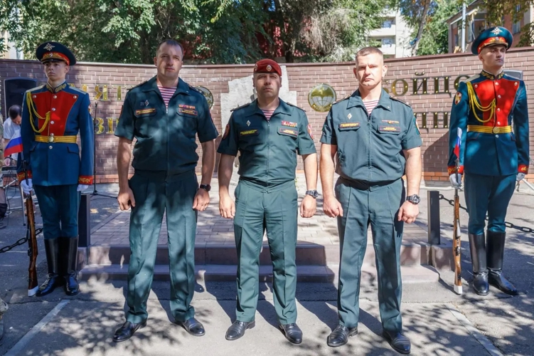 Военнослужащие военного института приняли участие в памятном мероприятии