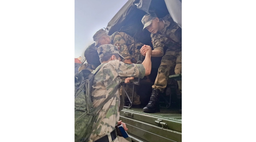 🎯 В военном институте началась общевойсковая подготовка с курсантами 1 курса