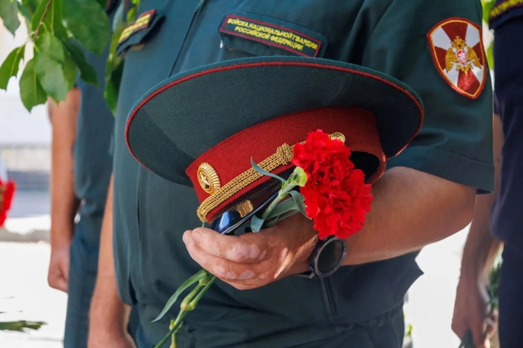 Военнослужащие военного института приняли участие в памятном мероприятии