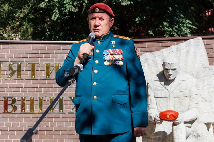 Военнослужащие военного института приняли участие в памятном мероприятии
