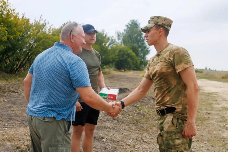 В военном институте отметили День физкультурника