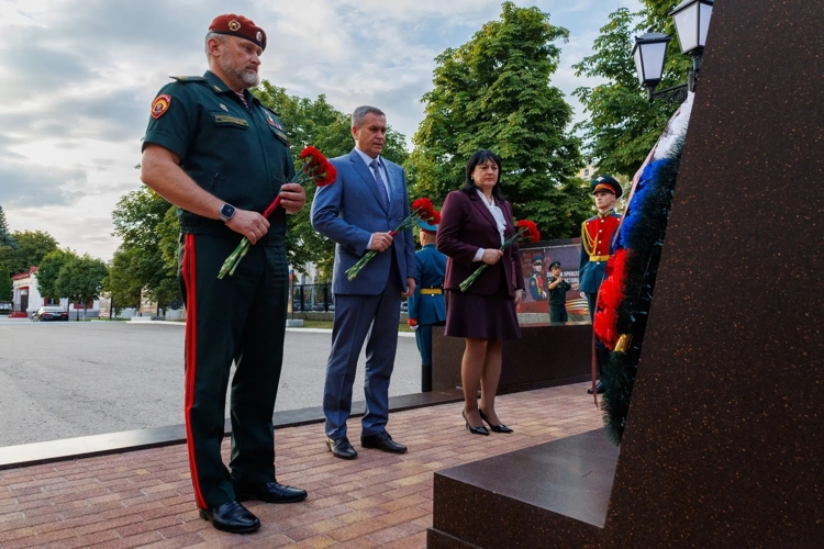 В военном институте состоялся митинг, посвящённый Дню знаний