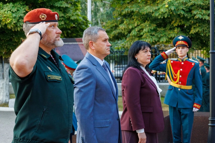 В военном институте состоялся митинг, посвящённый Дню знаний