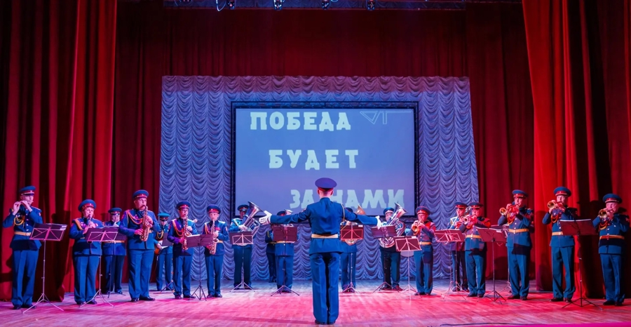 Генерал-полковник Олег Плохой принял участие в церемонии приведения первокурсников Саратовского военного ордена Жукова Краснознаменного института войск национальной гвардии Российской Федерации к военной присяге и присвоения институту почетного наименования «имени Ф. Э. Дзержинского»
