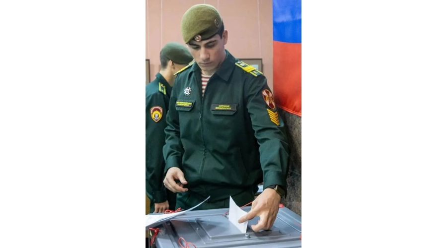 Личный состав военного института принял участие в выборах депутатов Государственной Думы  